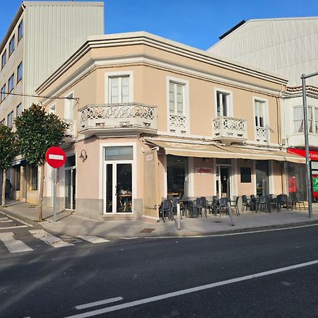 Apartamento Cafe Teatro Arzúa Exteriör bild