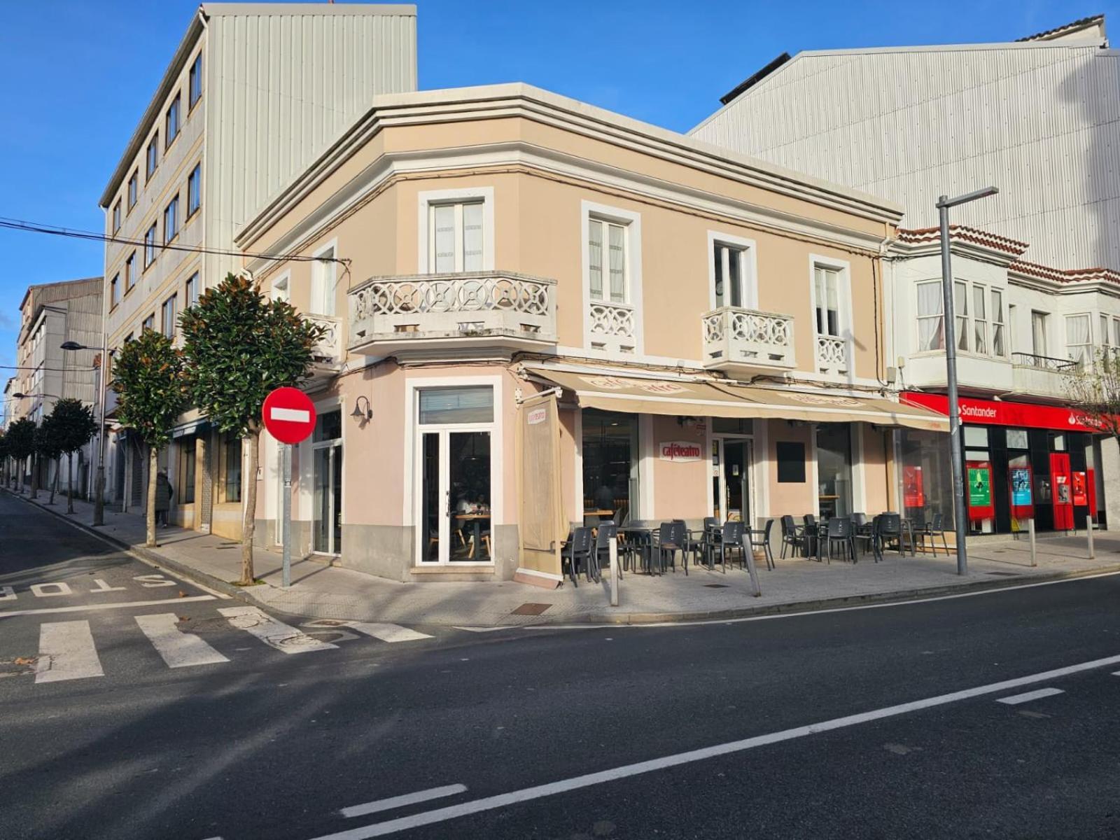 Apartamento Cafe Teatro Arzúa Exteriör bild